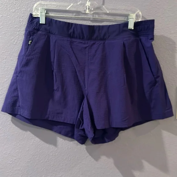 Athleta Textured Brooklyn Shorts, Purple, Size 14 - Picture 1 of 5